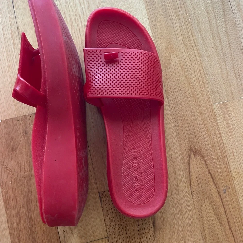 Donald Pliner Red Slide rubber Sandals - Picture 5 of 7